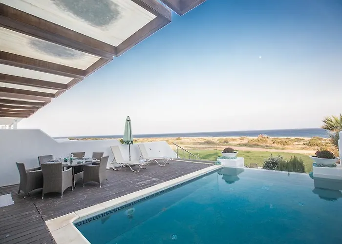 Leana Front Line Protaras