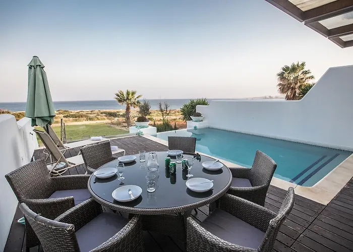 Leana Front Line Protaras