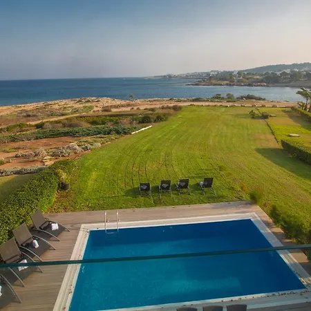 Leana Front Line Villa *