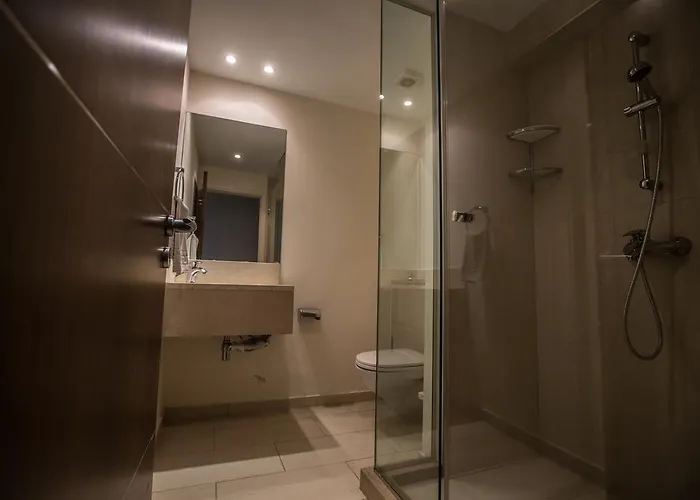 Leana Front Line 프로타라스